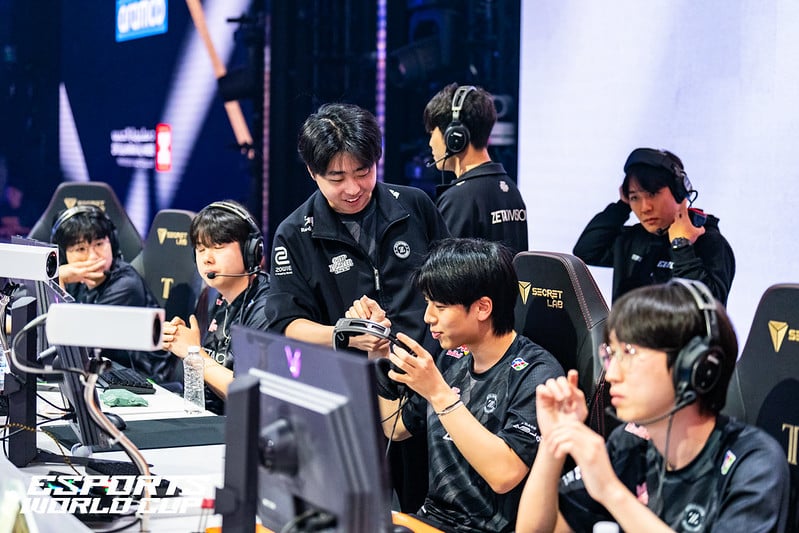 Zeta Division competing in Overwatch 2 tournament in Esports World Cup 2024